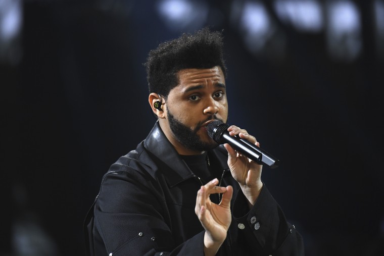 The Weeknd Brings Out Kendrick Lamar To Perform “Sidewalks” In Los Angeles