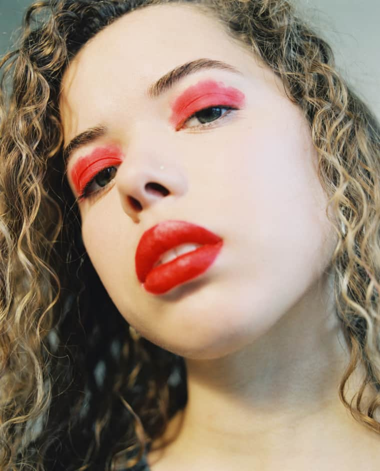 Nilüfer Yanya is London’s effortlessly smooth new soul star