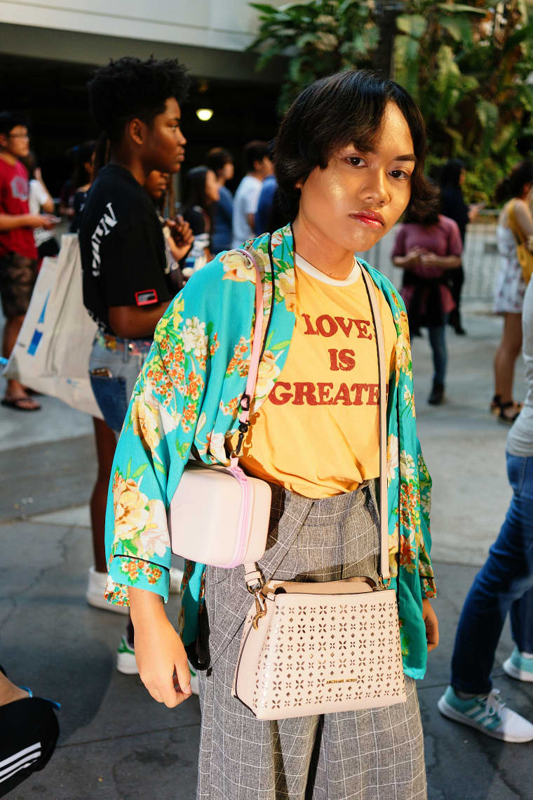 This year's KCON LA attendees were the best at sharp casual wear