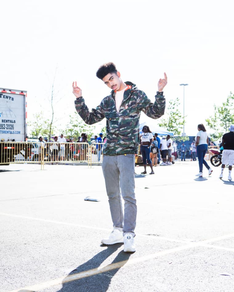 22 People In The Summer Jam Parking Lot Whose Sneaker Game Was On 100