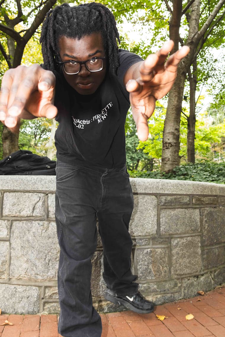 48 college students in the US share their fits, music, and advice