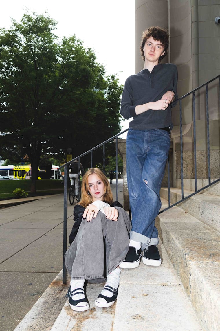 48 college students in the US share their fits, music, and advice