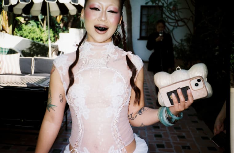 SAILORR reps her Vietnamese roots on the red carpet