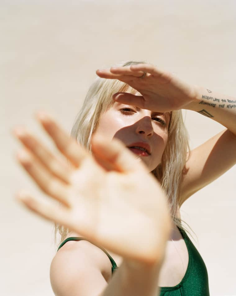 Hayley Williams of Paramore speaks on new album, new single (w/ preview)  and much more: ohnotheydidnt — LiveJournal