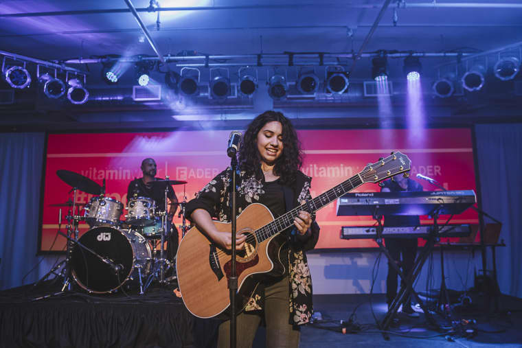 Alessia Cara And Passion Pit Made A Wednesday Night Feel Like Friday At #uncapped