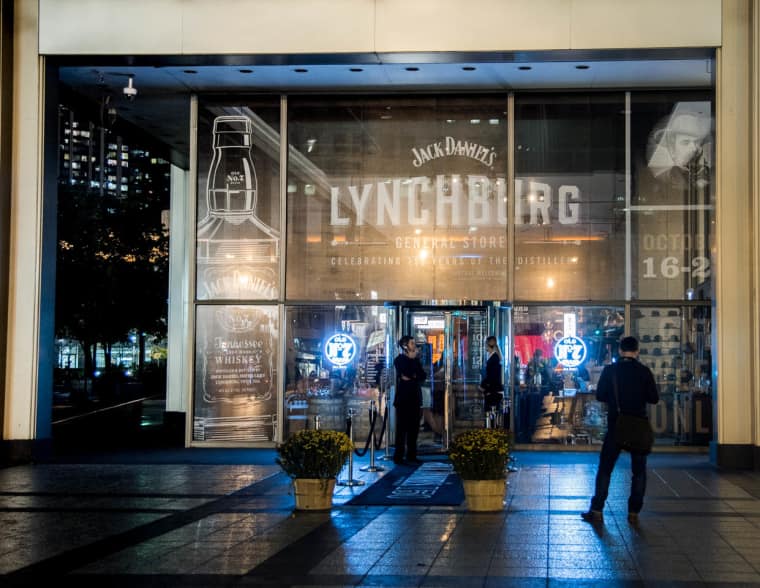 Jack Daniel’s Turned A Chicago Storefront Into A Lynchburg-Inspired Saloon