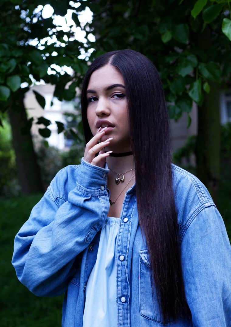 Mabel Is Neneh Cherry’s Daughter, But She’s Finding Her Own R&B Groove