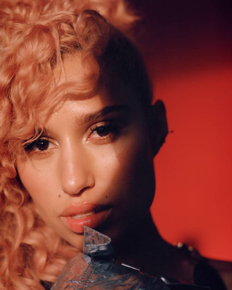 RAYE is going to be a star on her own terms