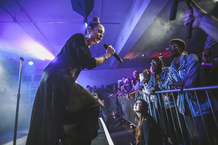 JoJo Sang Up A Storm While Q-Tip Brought The Hits At #uncapped 