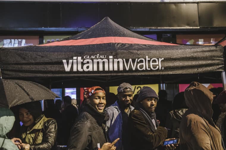 Thundercat And Kehlani Battled The Rain By Bringing The Heat At #uncapped